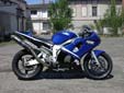 miniature r6 bleu